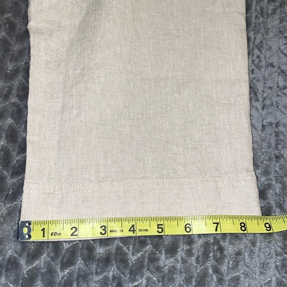 NWT Talbot’s Linen/Cotton Blend Tan Capris w elastic waist.  Size 10P. - Picture 7 of 10